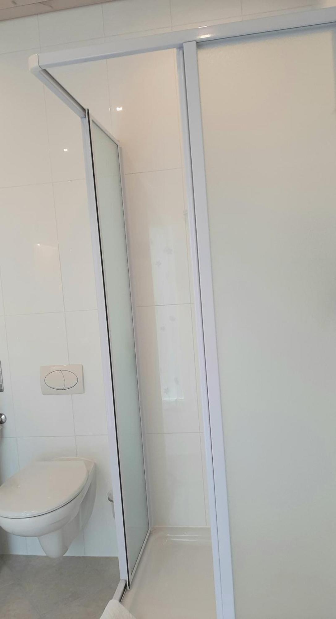 Helles Doppelzimmer Mit Bad, Terrasse Und Pool, Seperater Eingang, Liznjan, Istrien Ngoại thất bức ảnh